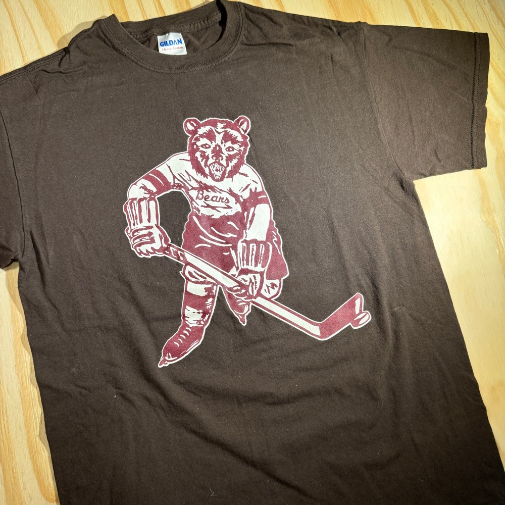 Gildan‎ Hershey Bears Willsie 18 Signed Hockey Graphic T-Shirt Mens Size M Brown